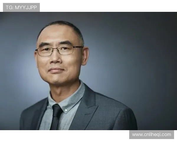 与杨强畅谈滑板生涯的起伏与梦想追逐之路